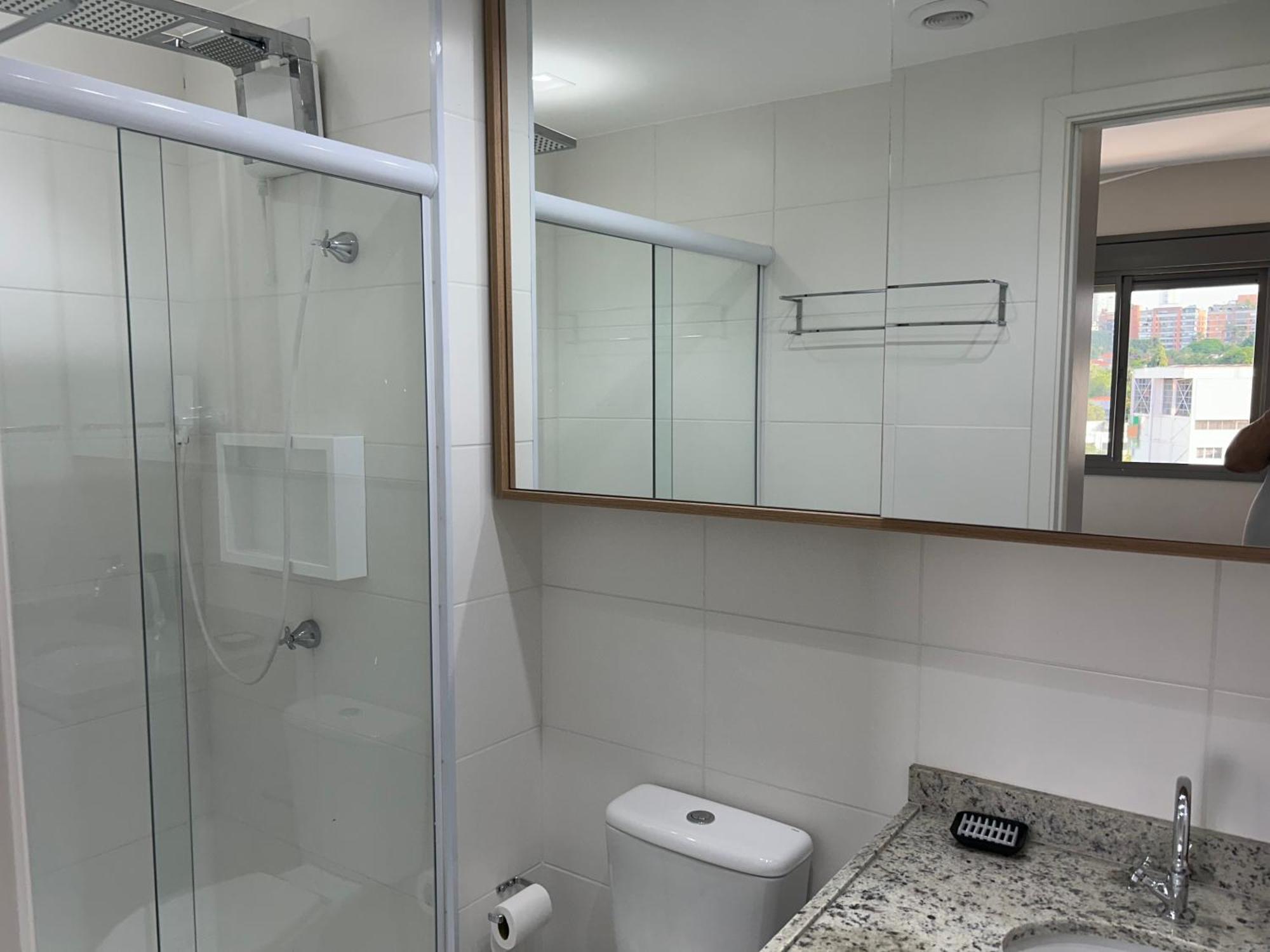 Pinheiros Arcondicionado, Privativo, Vista Livre, Completo New, Piscina, Coworking, Academia, Lavanderia, Hidromassagem, Fogueira, Portaria 24h Etc Apartamento São Paulo