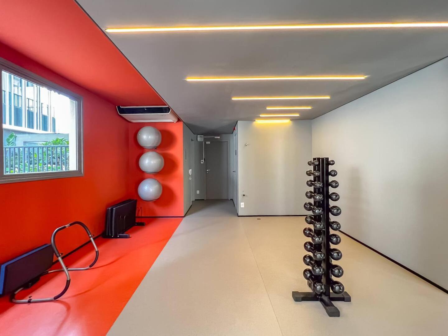Apartamento Pinheiros Arcondicionado, Privativo, Vista Livre, Completo New, Piscina, Coworking, Academia, Lavanderia, Hidromassagem, Fogueira, Portaria 24h Etc *